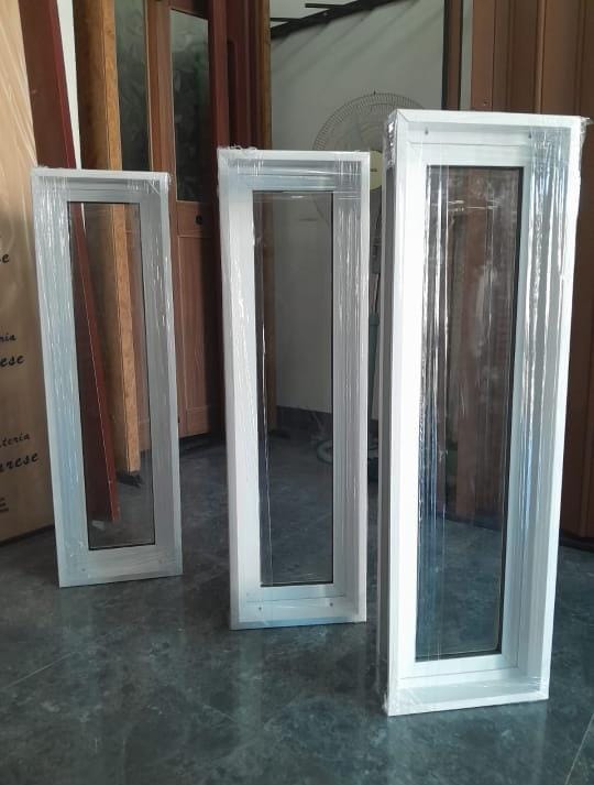 Ventanas de aluminio tipo ventiluz