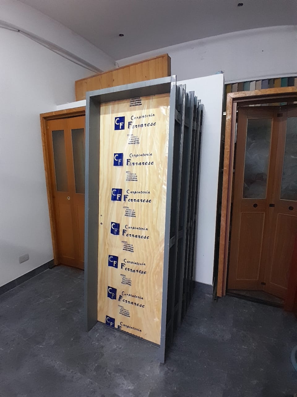 Puerta placa de madera de línea premium